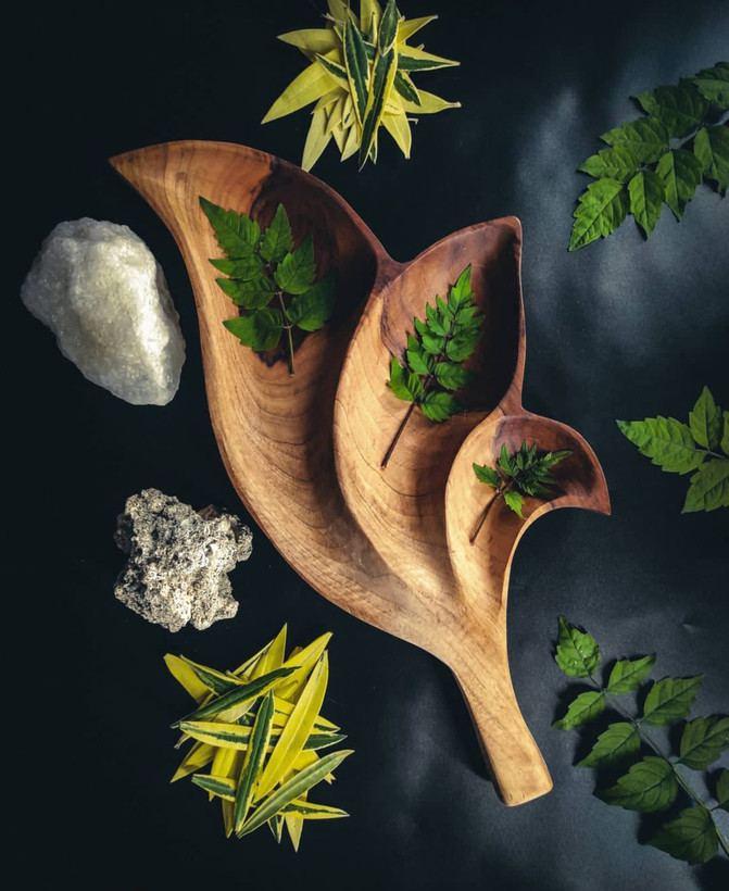 اردو خوری چوبی سه برگ کهن پیکره
