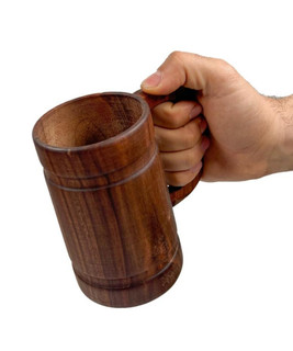 ماگ چوبی کهن پیکره